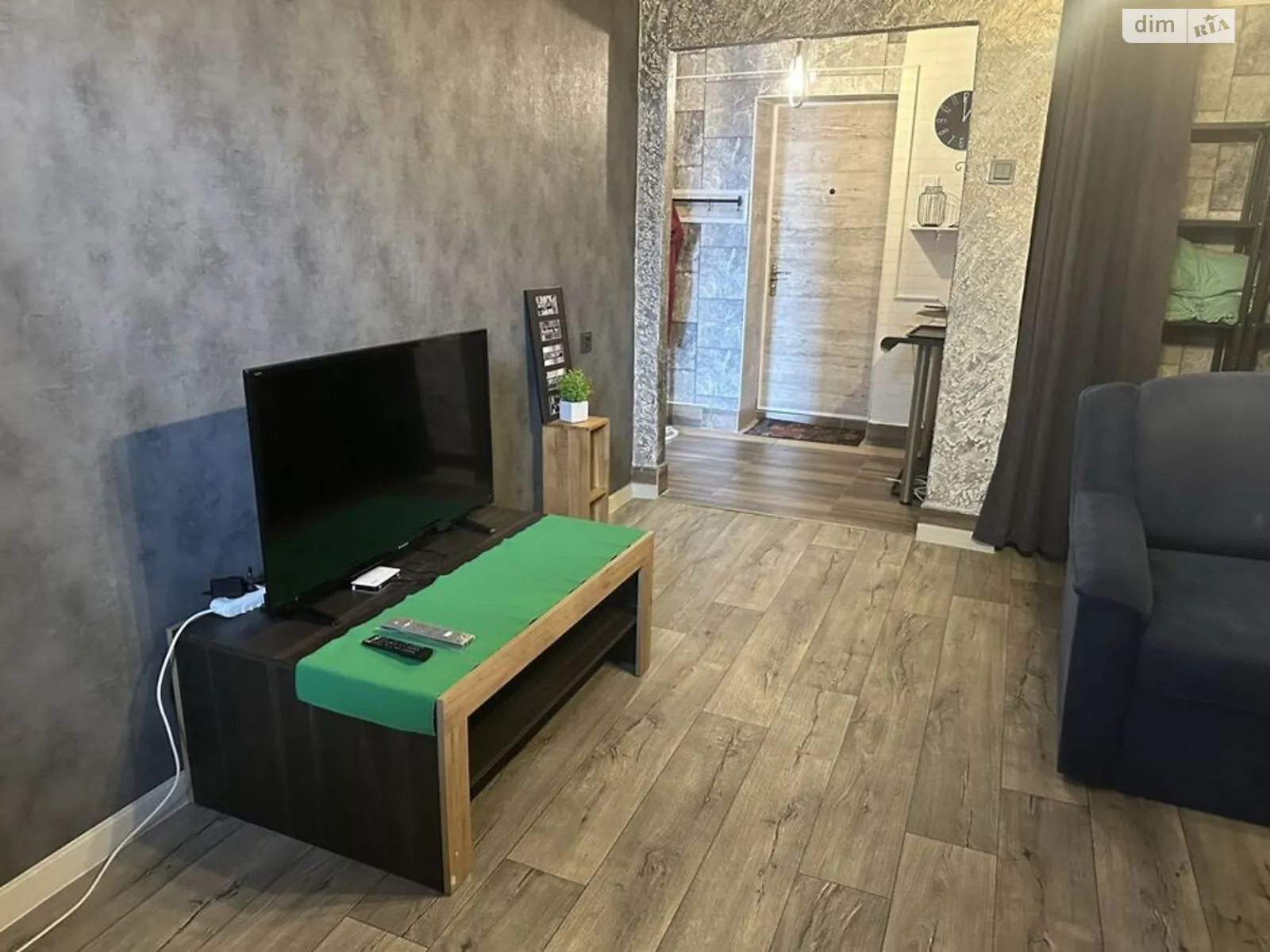 Продается 1-комнатная квартира 36 кв. м в Кременчуге, ул. Троицкая - фото 1