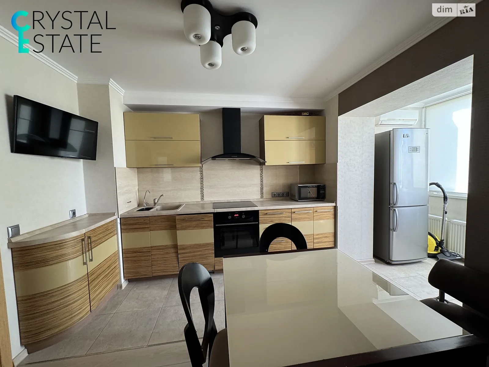 Продается 2-комнатная квартира 62 кв. м в Одессе, ул. Пишоновская, 20/1 - фото 1