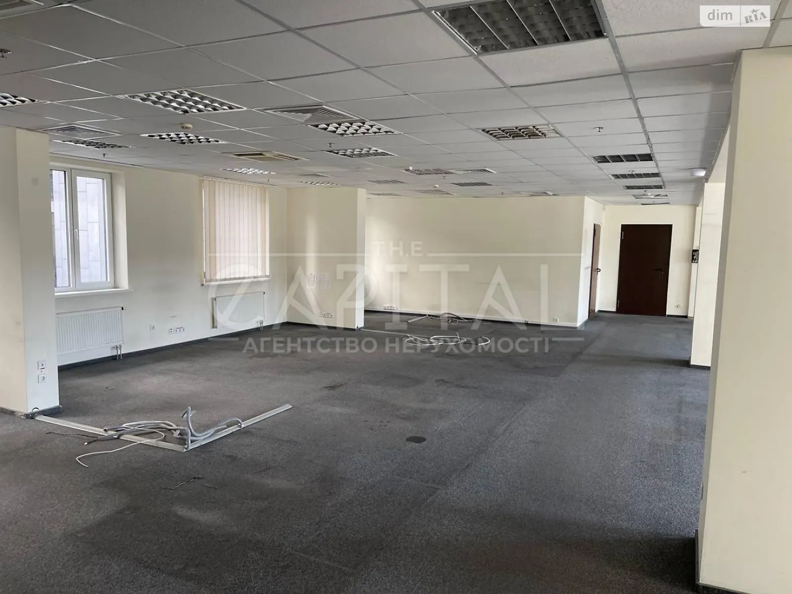 Сдается в аренду офис 792 кв. м в бизнес-центре, цена: 16000 $ - фото 1