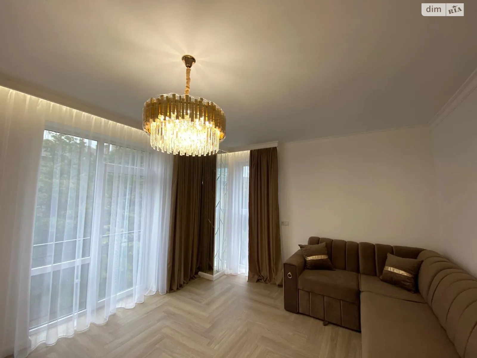 2-кімнатна квартира 67 кв. м у Тернополі, вул. Острозького Князя - фото 1