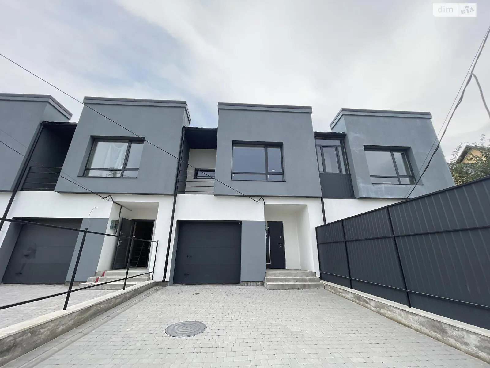 Продается дом на 2 этажа 116 кв. м с мебелью, цена: 62000 $ - фото 1