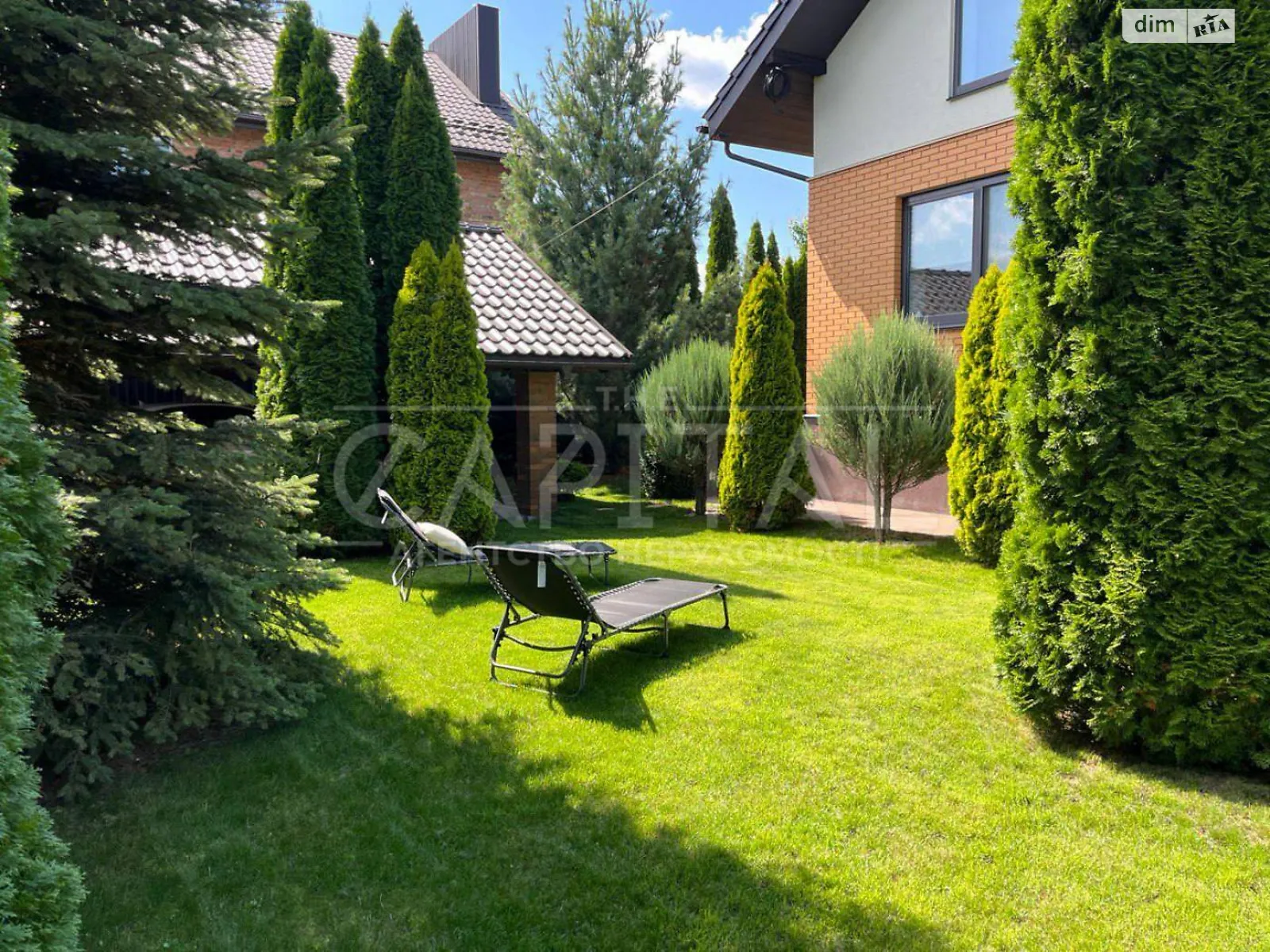 Сдается в аренду дом на 2 этажа 300 кв. м с гаражом, цена: 2100 $ - фото 1