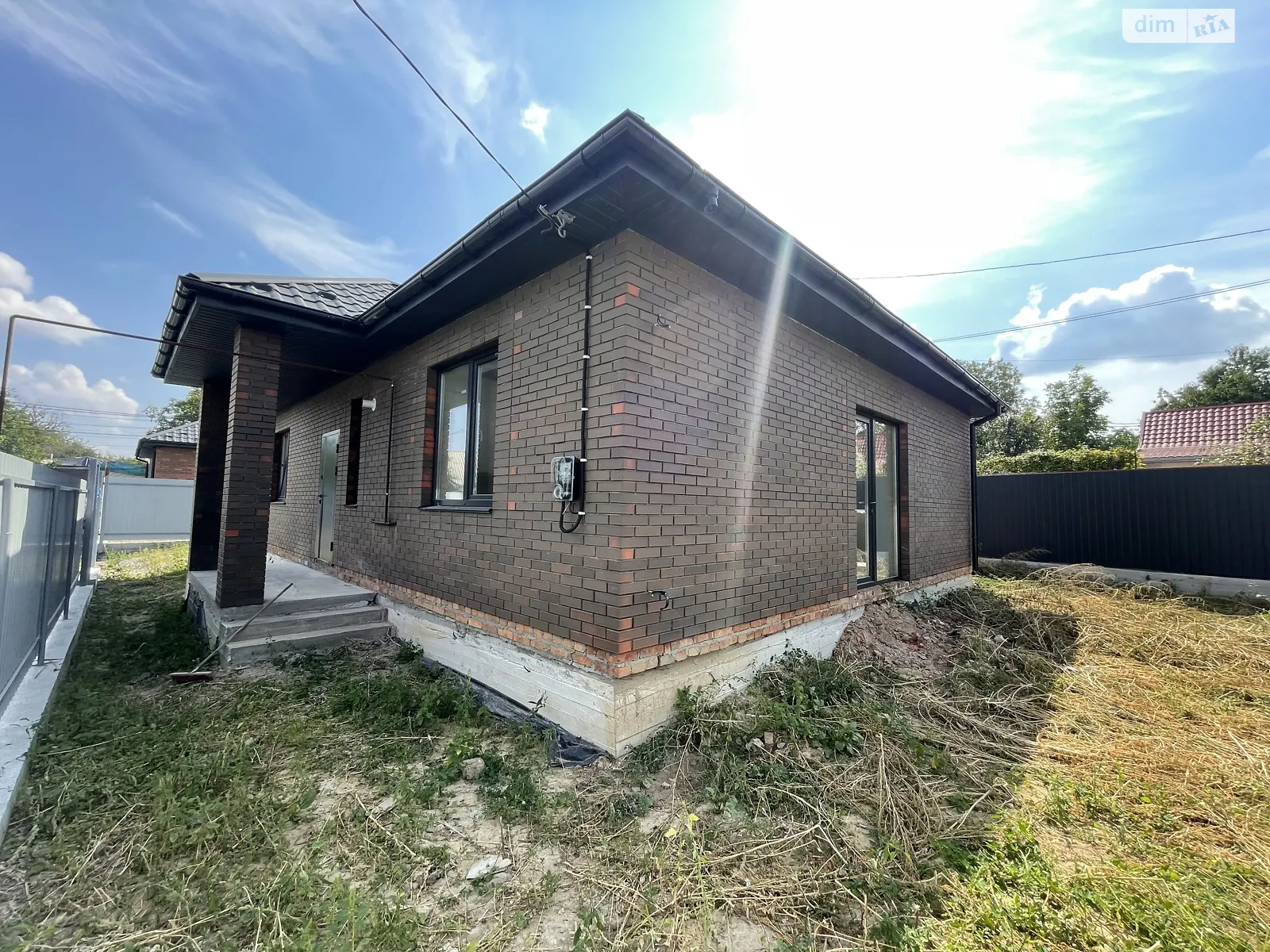 Продается одноэтажный дом 96 кв. м с гаражом, цена: 86000 $ - фото 1