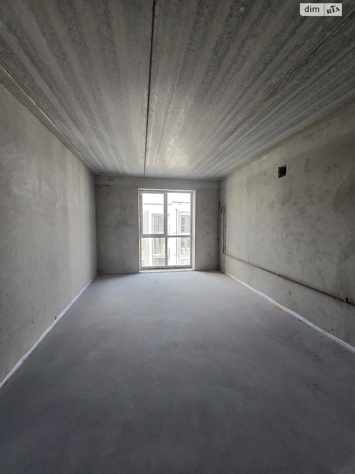 Продается 1-комнатная квартира 21 кв. м в Гостомеле, ул. Украинская, 12/4 - фото 1