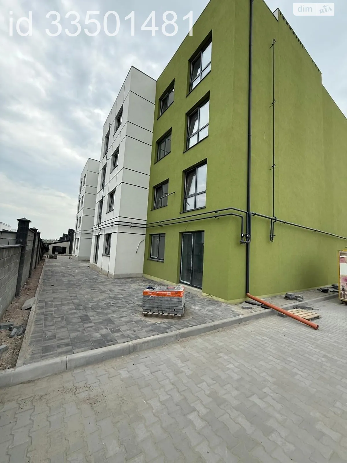 Продається 1-кімнатна квартира 44 кв. м у Рівному, мас. Чарівний - фото 1