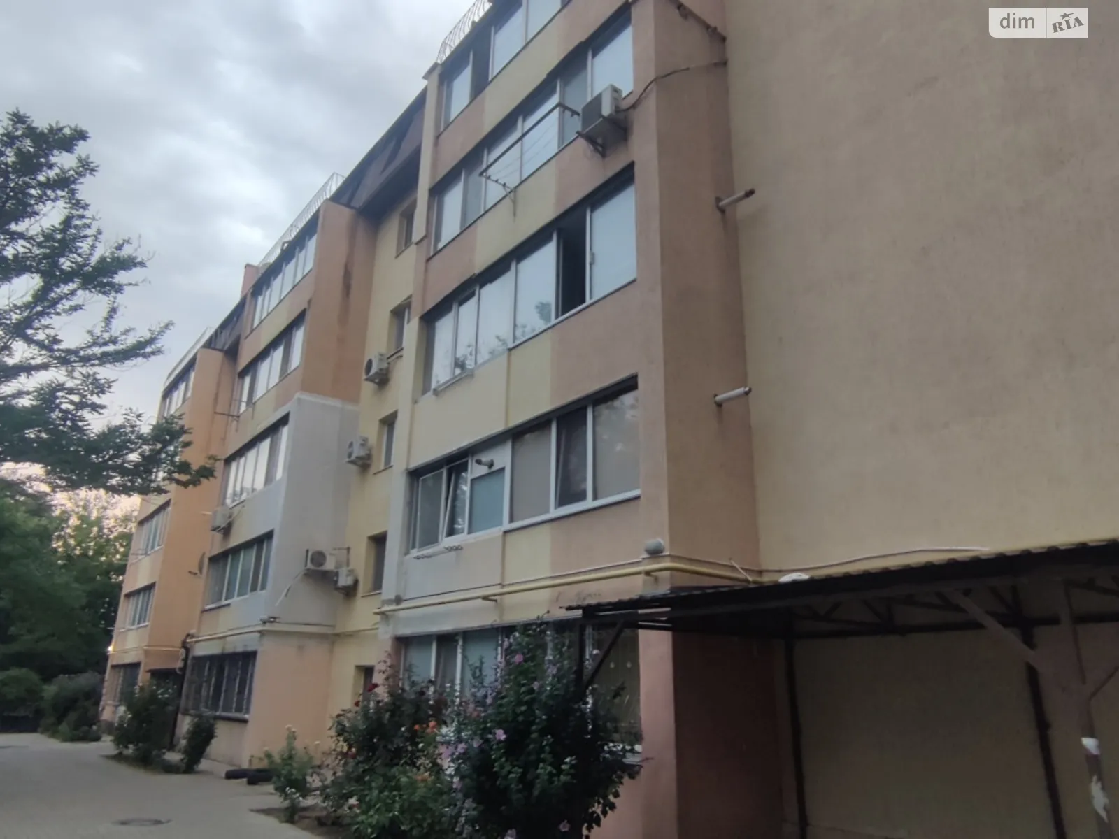 Продается 1-комнатная квартира 46 кв. м в Николаеве, ул. Николаевская, 66А - фото 1