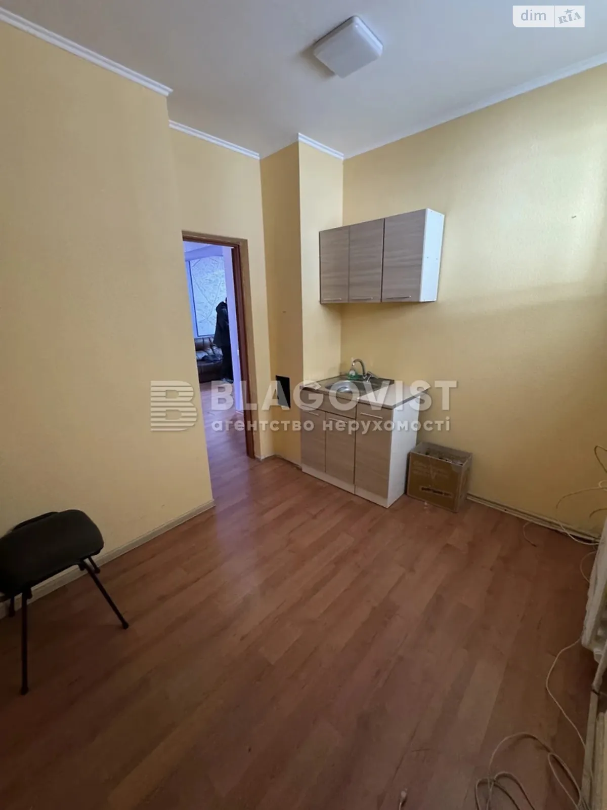 Сдается в аренду офис 95.3 кв. м в бизнес-центре, цена: 22000 грн - фото 1