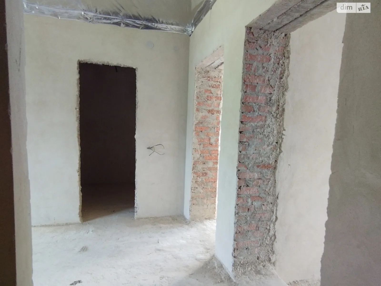 Продается 3-комнатная квартира 80.1 кв. м в Петрикове, ул. Шептицкого, 100 - фото 1