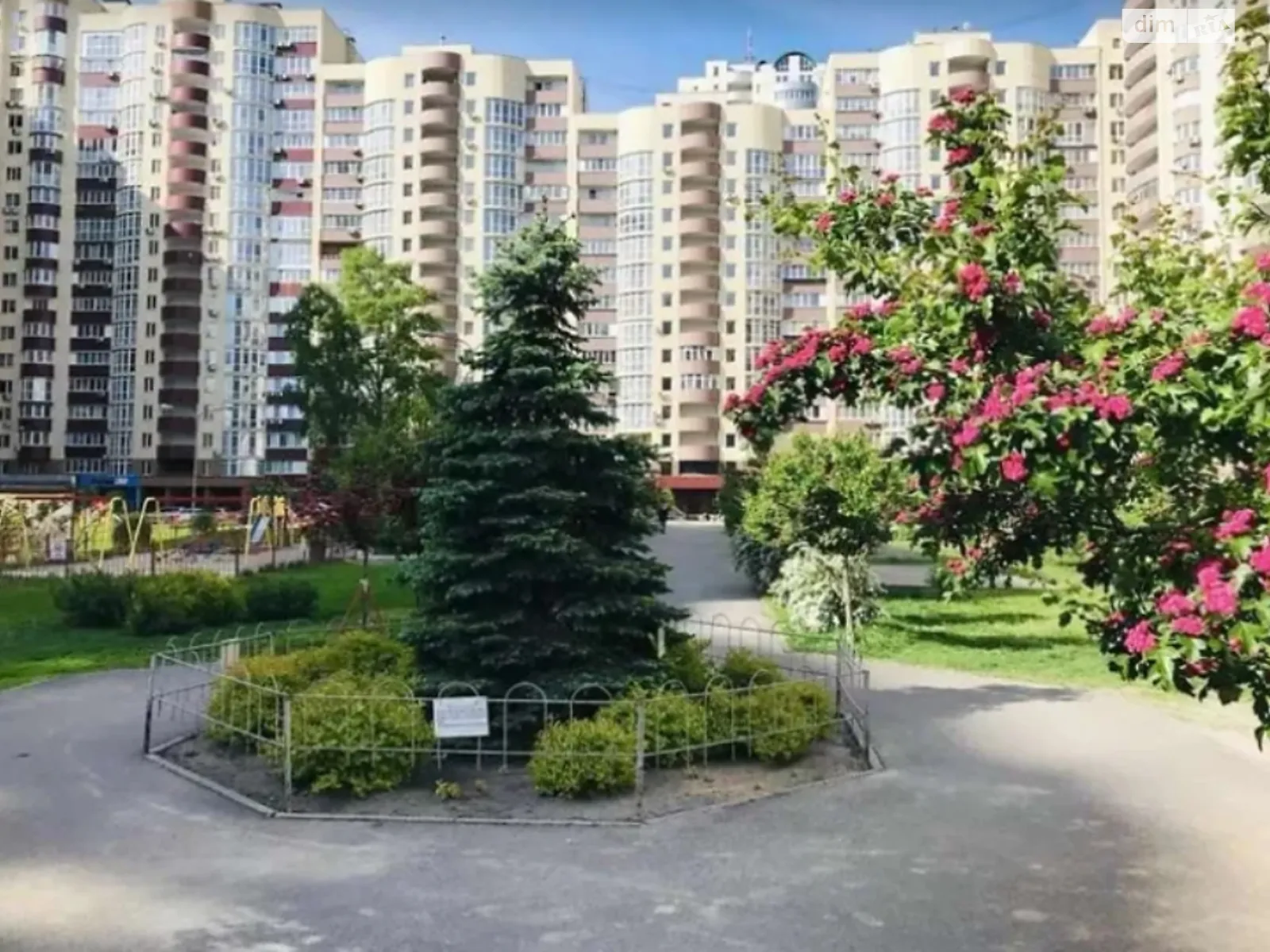 Продается 1-комнатная квартира 80.5 кв. м в Киеве, бул. Николая Руденко(Кольцова), 14Д - фото 1