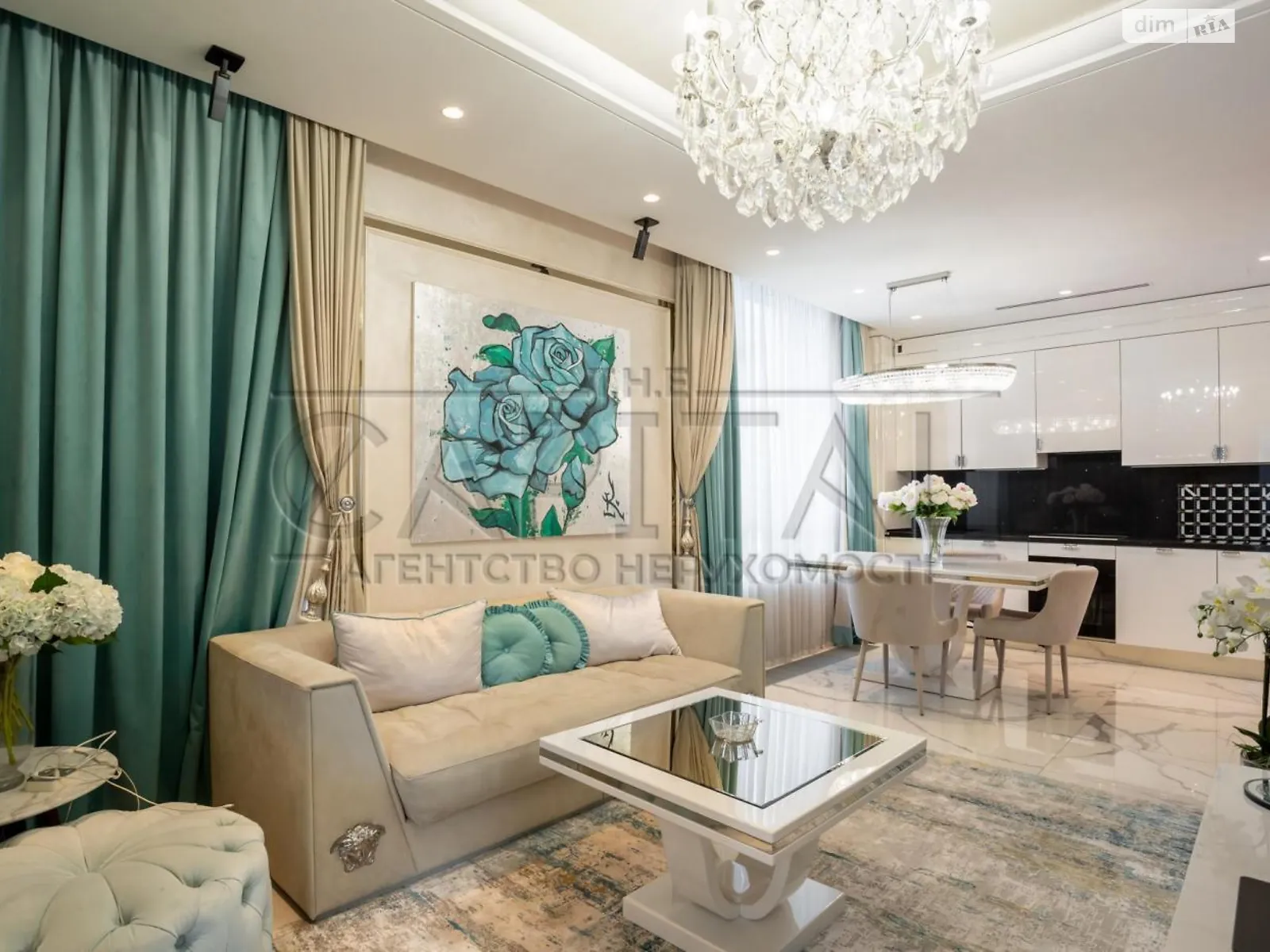 Продається 3-кімнатна квартира 70 кв. м у Києві, вул. Маккейна Джона - фото 1