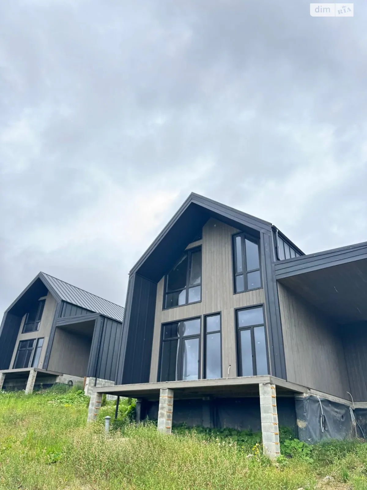 Продается объект сферы услуг 220 кв. м в 1-этажном здании, цена: 330000 $ - фото 1