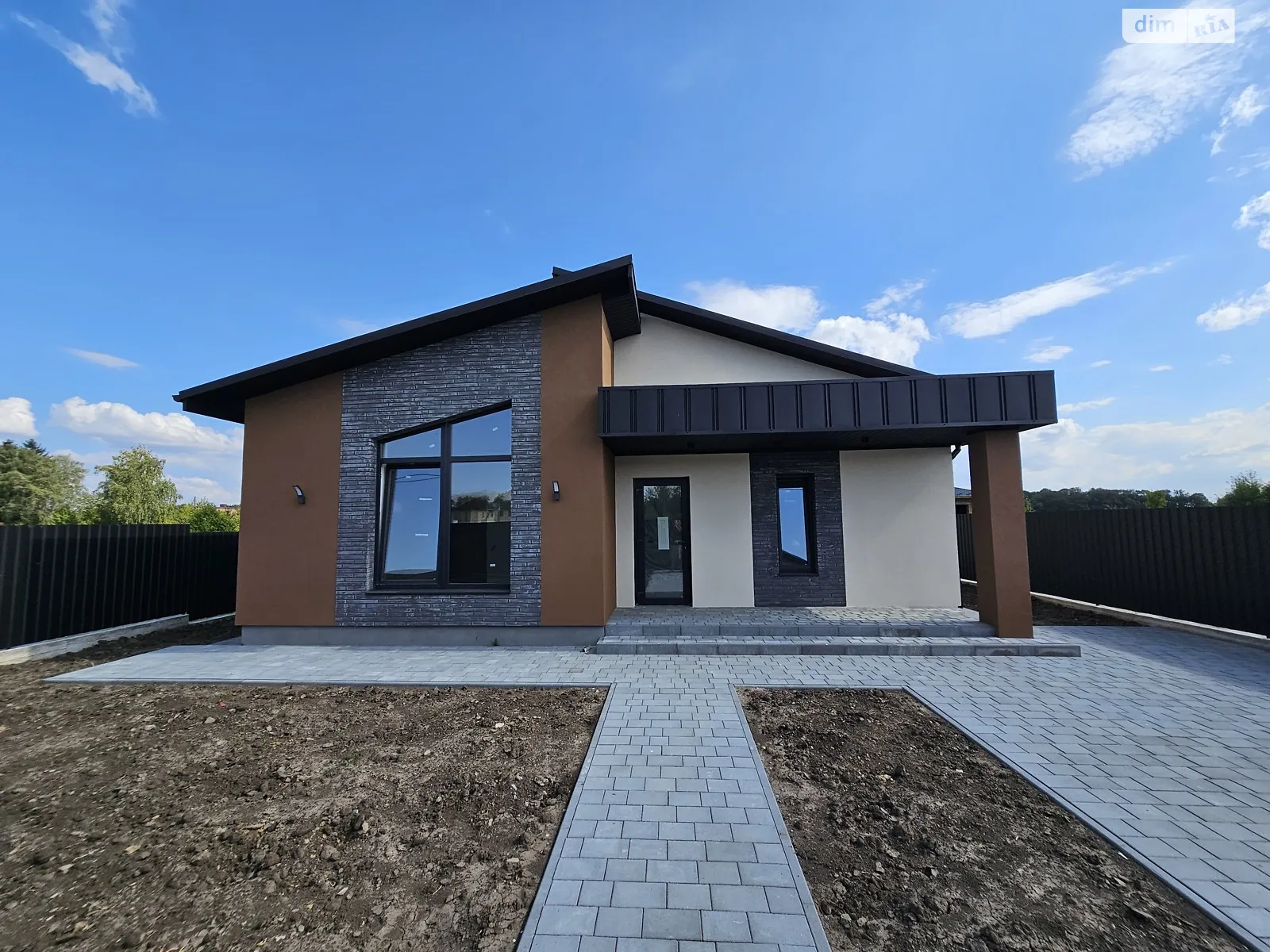 Продается одноэтажный дом 120 кв. м с беседкой, цена: 112000 $ - фото 1