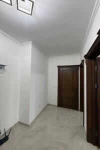 Продажа квартиры, Черновцы, р‑н. Шевченковский, Каспрука Павла улица, дом 1