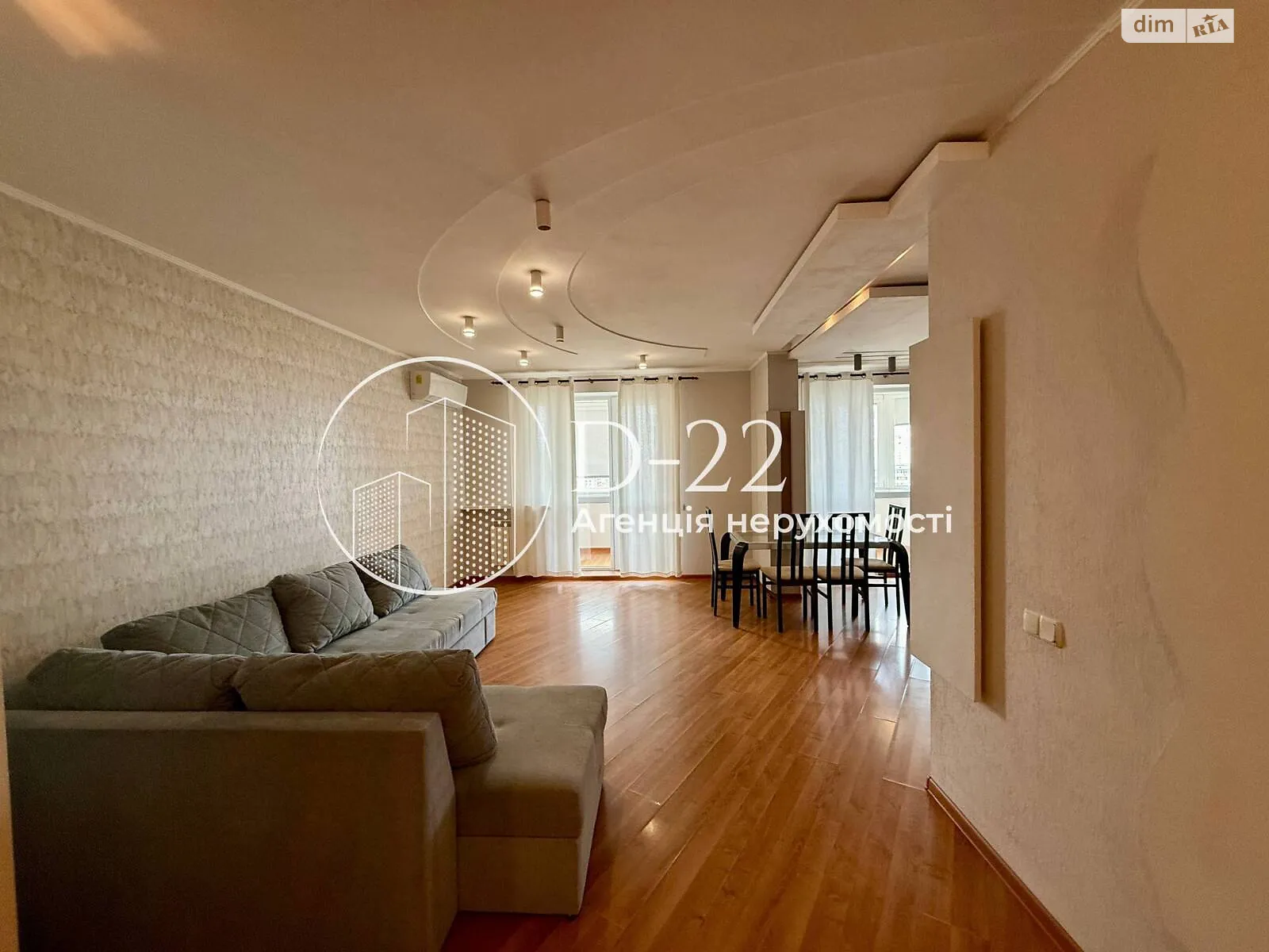 Продається 2-кімнатна квартира 81.1 кв. м у Києві, вул. Ахматової Анни, 13Г - фото 1