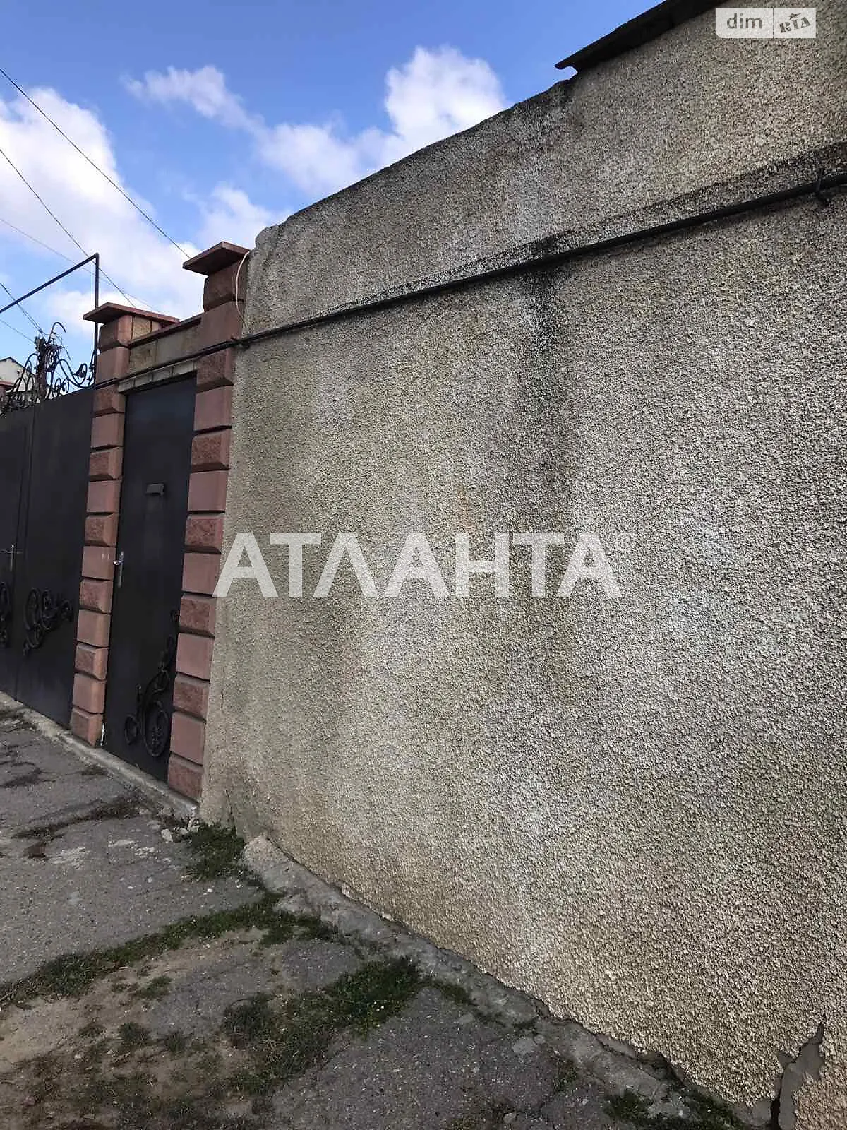 Продается одноэтажный дом 60 кв. м с камином, цена: 60000 $ - фото 1