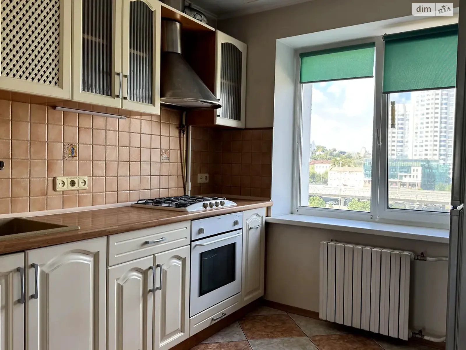 Продается 2-комнатная квартира 53 кв. м в Киеве, просп. Науки, 4 - фото 1