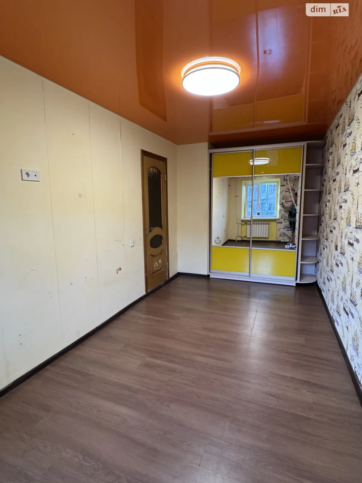 Продается 2-комнатная квартира 46.1 кв. м в Черноморском, ул. Гвардейская, 33 - фото 1