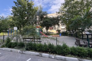 Продажа квартиры, Винница, р‑н. Свердловский массив, Князей Кориатовичей улица