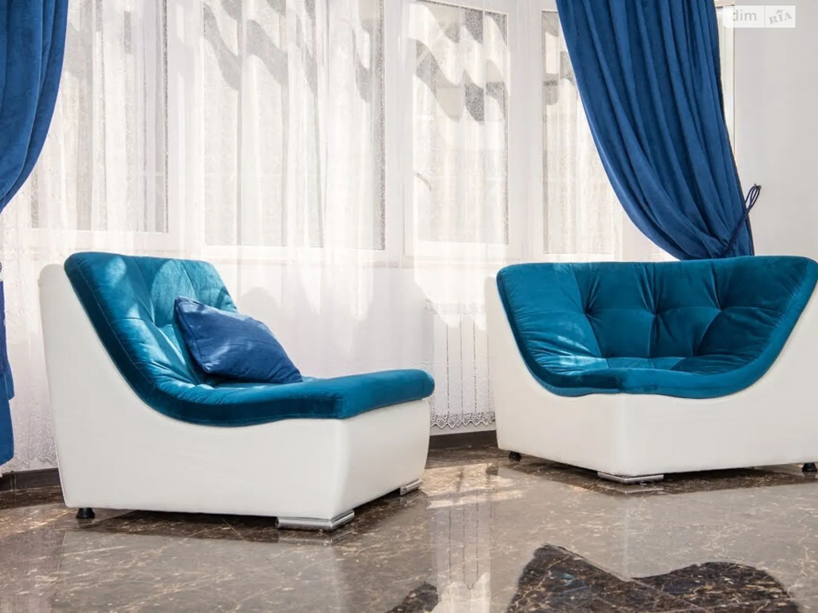 Сдается в аренду 2-комнатная квартира 73 кв. м в Одессе, плато Аркадийское(Гагаринское), 5/2 - фото 1