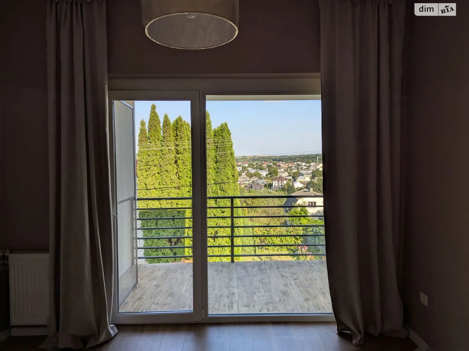 Продается дом на 2 этажа 90 кв. м с участком, цена: 91500 $ - фото 1