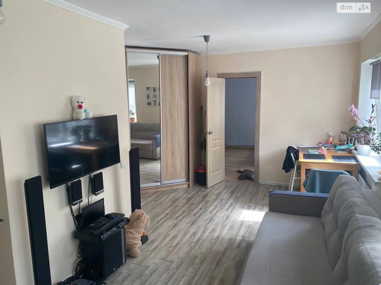 Продается 2-комнатная квартира 49.6 кв. м в Ужгороде, просп. Свободы - фото 1