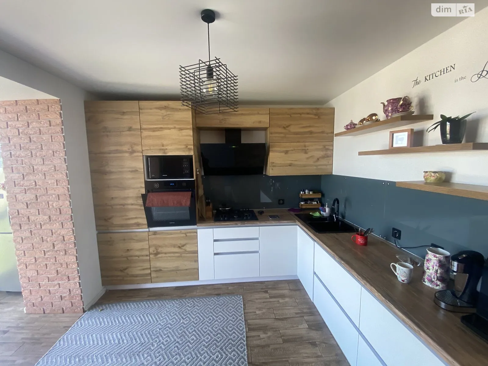 3-комнатная квартира 77.9 кв. м в Тернополе, ул. Коцюбинского - фото 1