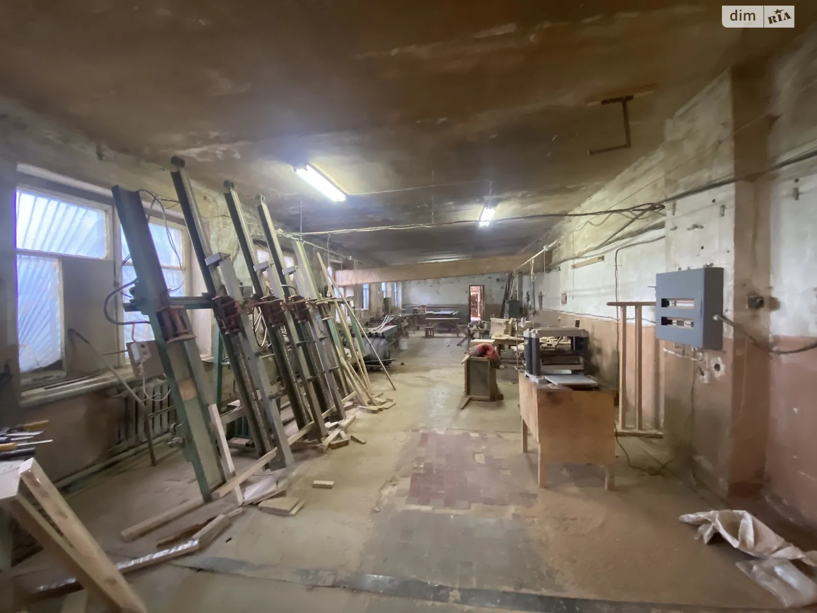 Сдается в аренду помещения свободного назначения 350 кв. м в 2-этажном здании, цена: 17000 грн - фото 1