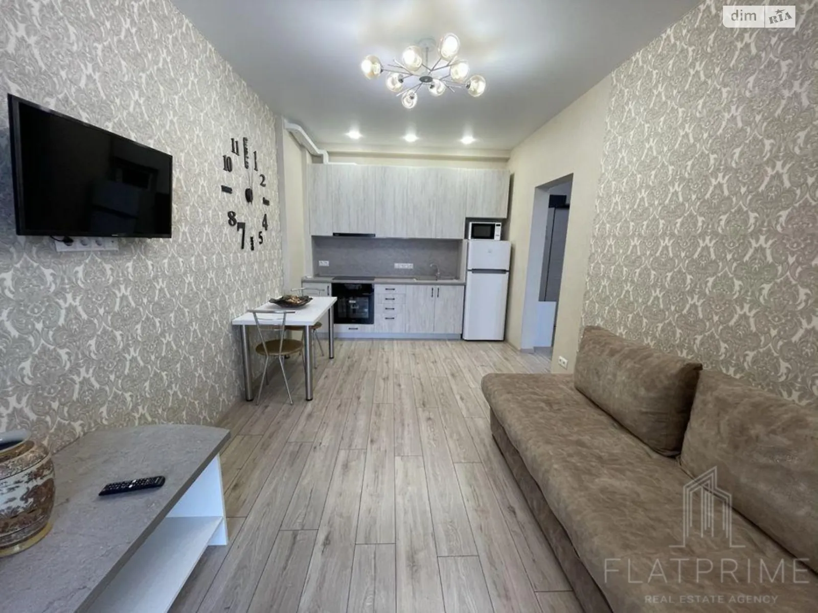 Продається 1-кімнатна квартира 37 кв. м у Києві, вул. Михайла Максимовича, 28Д - фото 1