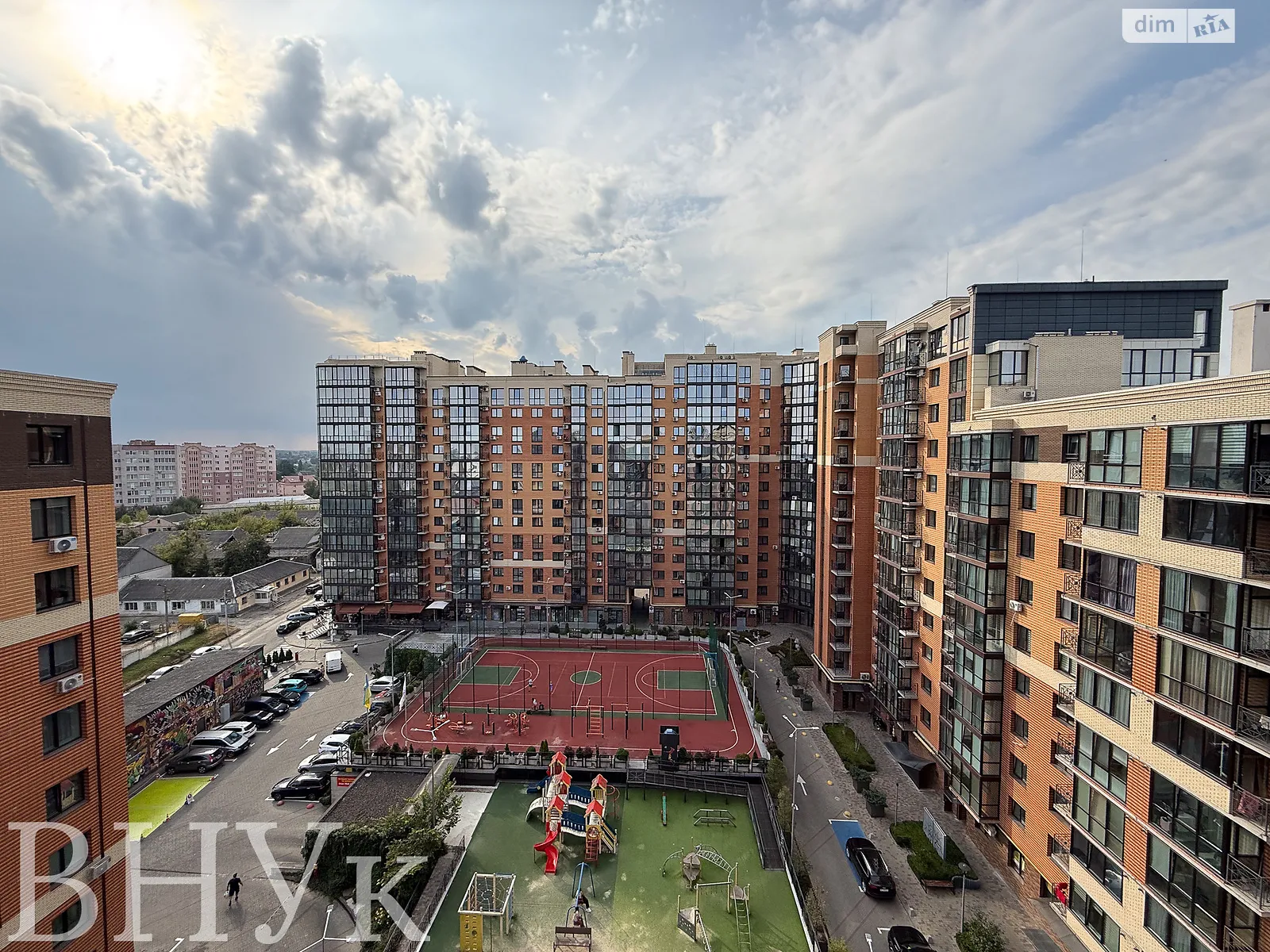 3-комнатная квартира 105.4 кв. м в Луцке, цена: 120000 $ - фото 1