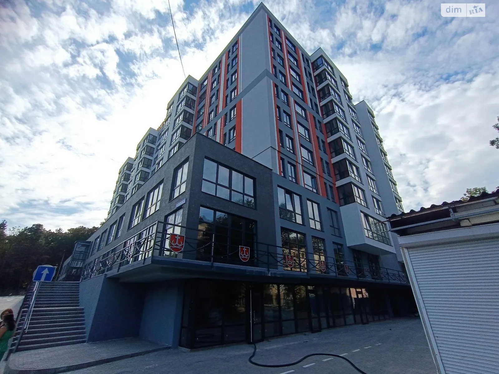 Продается 1-комнатная квартира 51.4 кв. м в Виннице, пл. Привокзальная, 30 - фото 1