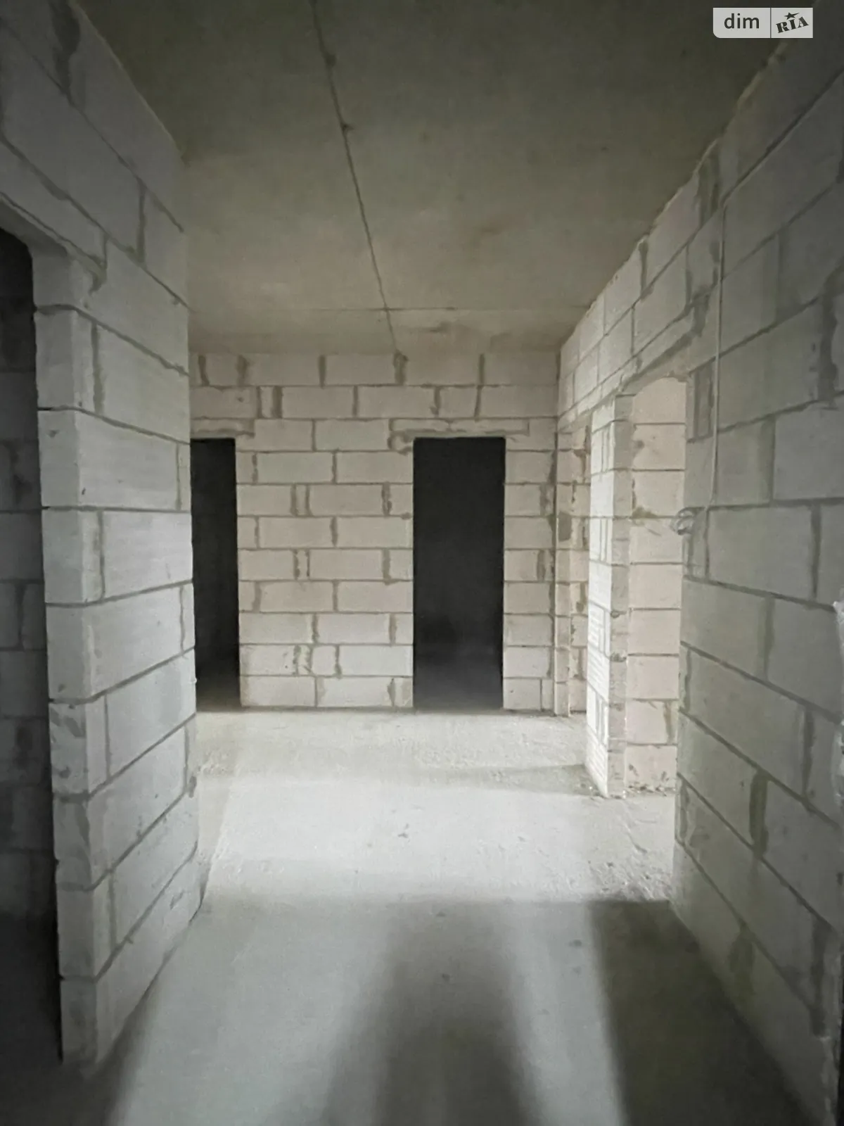 Продается 3-комнатная квартира 92.8 кв. м в Ивано-Франковске, ул. Млынарская, 3 - фото 1