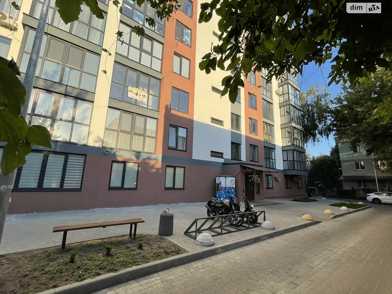 Продается 1-комнатная квартира 49.5 кв. м в Виннице, ул. Константина Василенко, 14В - фото 1