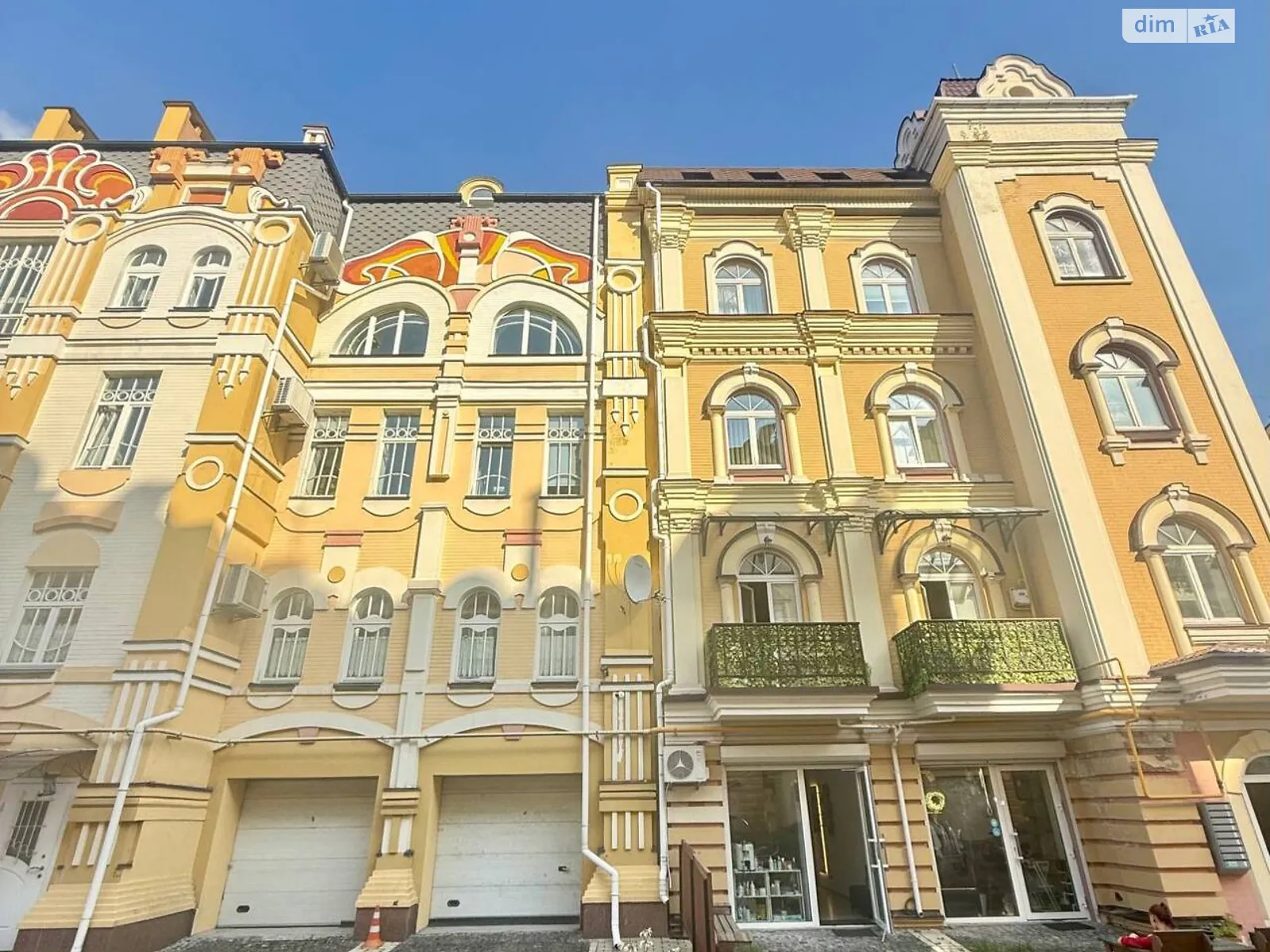 Продається 3-кімнатна квартира 105.1 кв. м у Києві, вул. Кожум'яцька, 20Б - фото 1