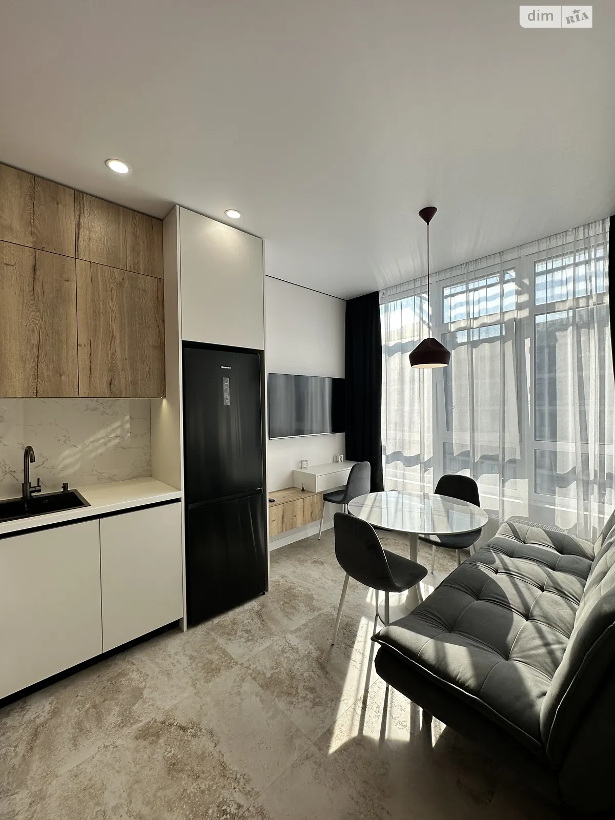 Продается 1-комнатная квартира 35 кв. м в Одессе, пер. Курортный - фото 1