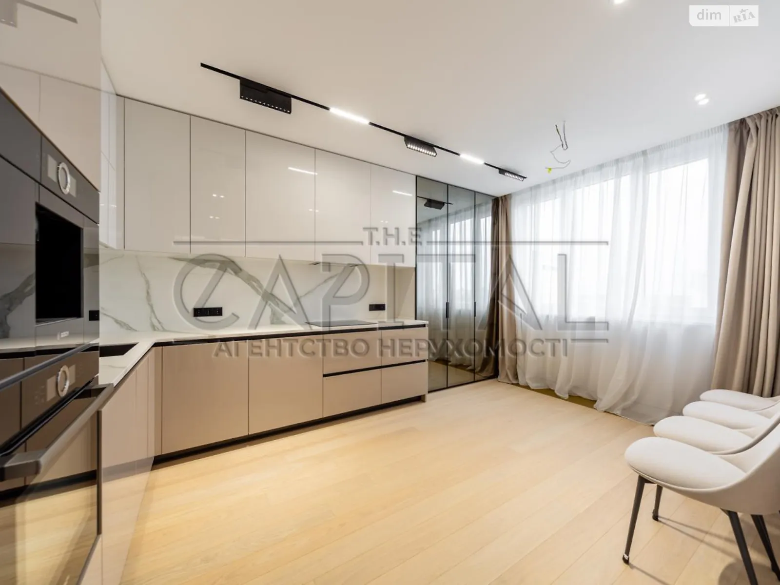 Продается 3-комнатная квартира 119 кв. м в Киеве, ул. Самойло Кошки(Маршала Конева), 10/1 - фото 1