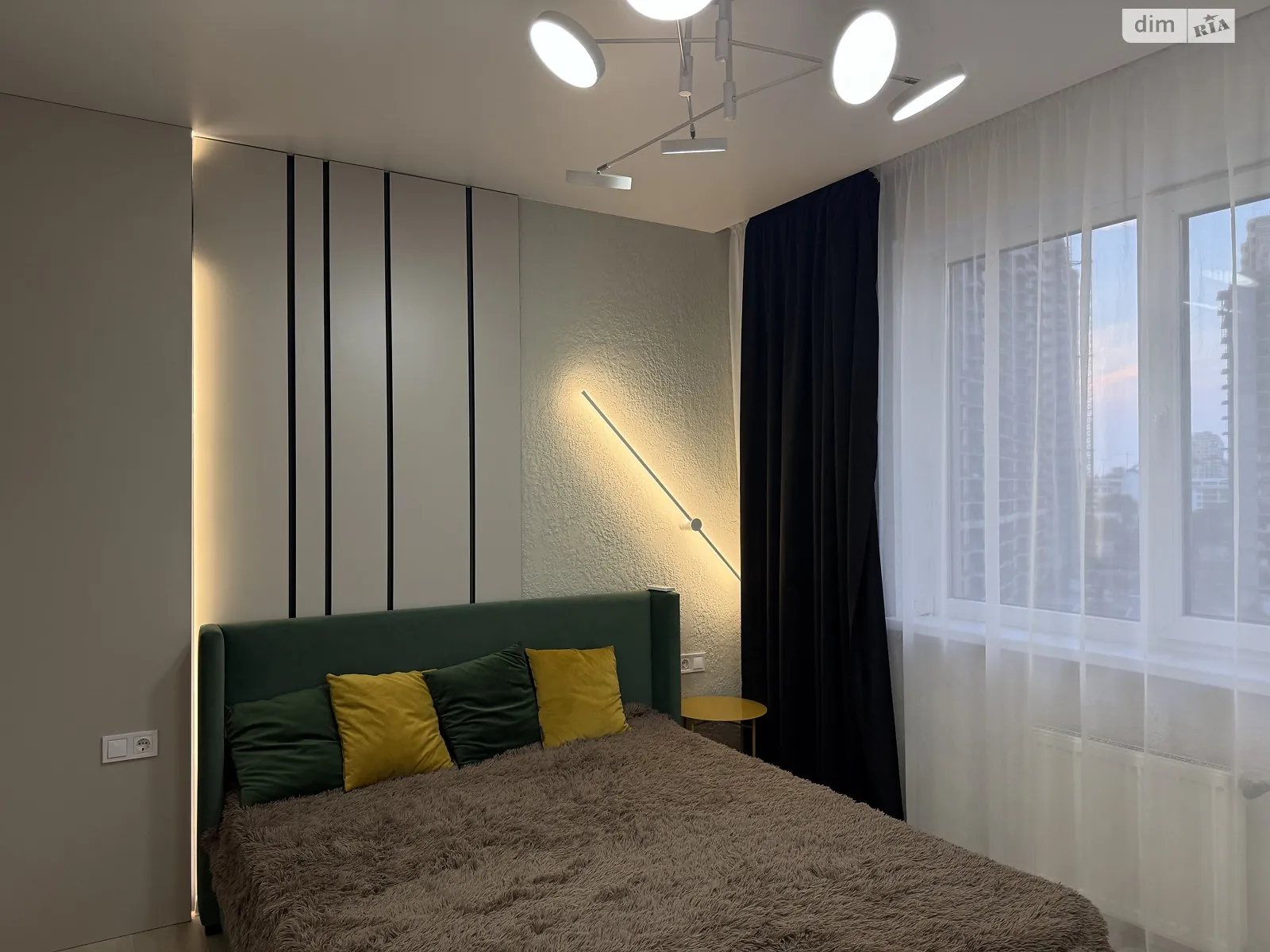 Продается 1-комнатная квартира 46 кв. м в Одессе, ул. Генуэзская, 3В - фото 1