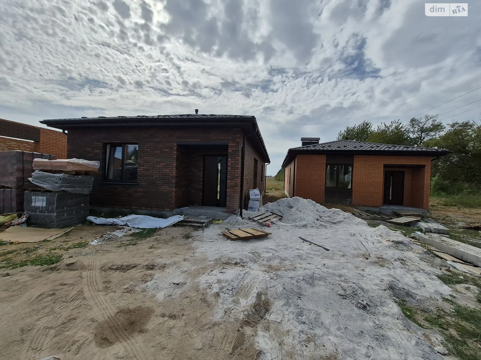 Продается одноэтажный дом 85 кв. м с участком, цена: 84000 $ - фото 1