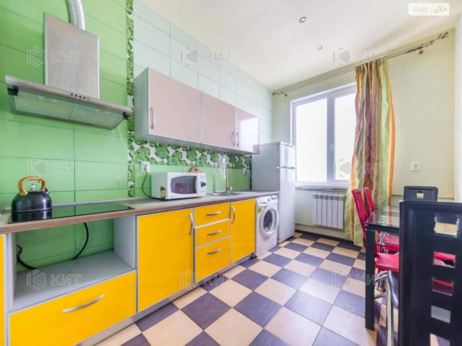 Продается 1-комнатная квартира 39 кв. м в Харькове, ул. Новоалександровская, 54А - фото 1