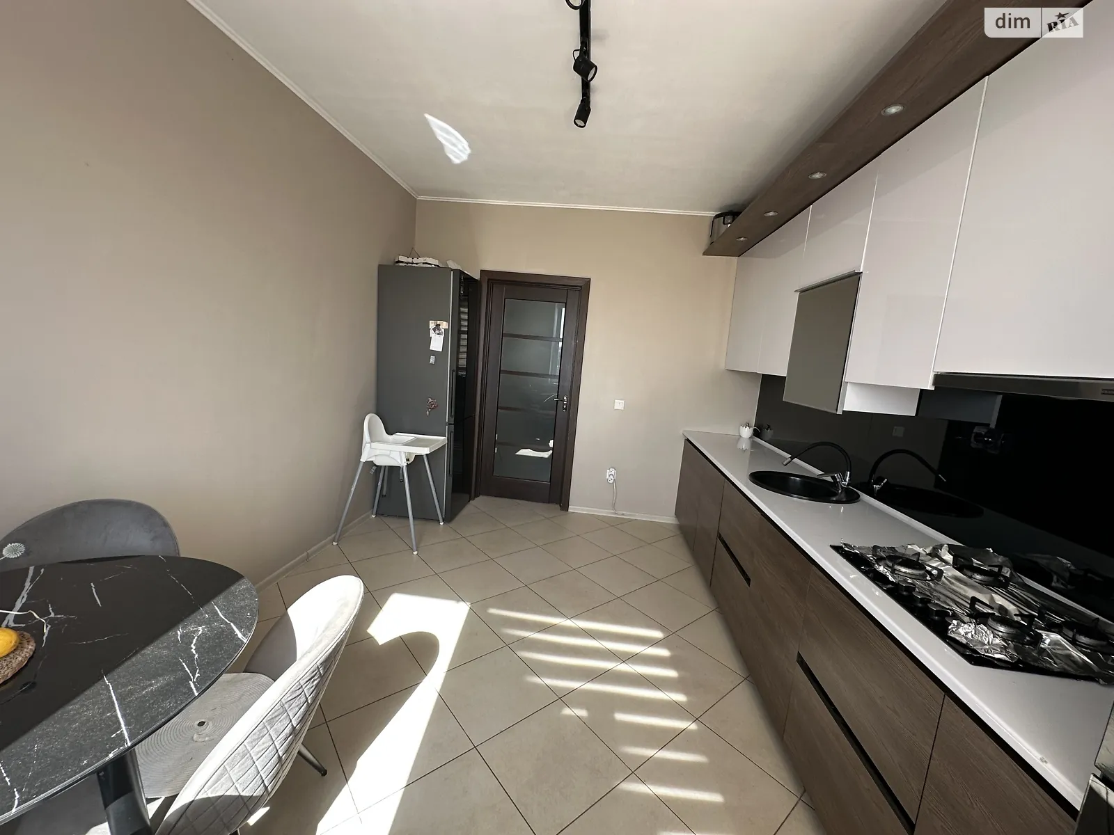 Продается 2-комнатная квартира 54.5 кв. м в Подгайцах, цена: 76000 $ - фото 1