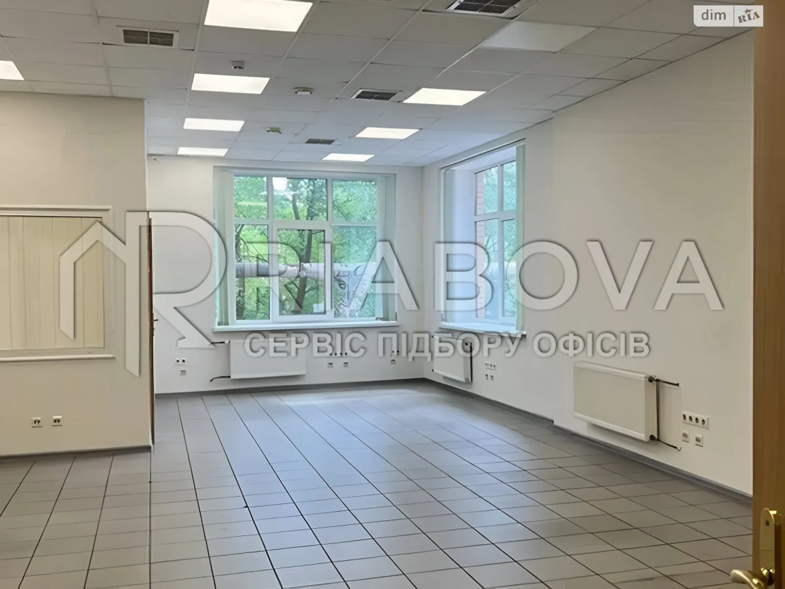 Сдается в аренду офис 167 кв. м в бизнес-центре, цена: 63460 грн - фото 1