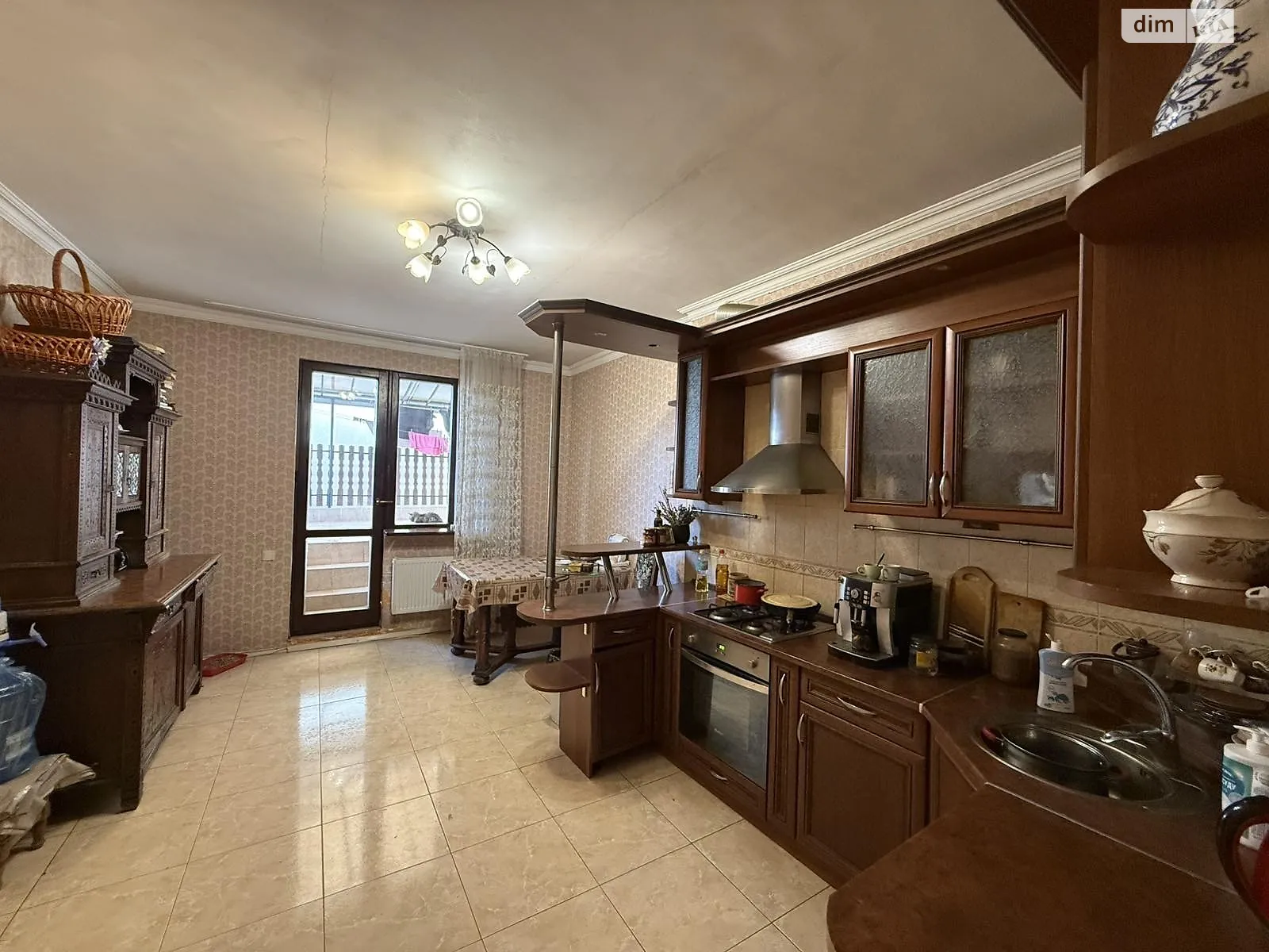 Продается дом на 2 этажа 248.4 кв. м с подвалом, цена: 120000 $ - фото 1