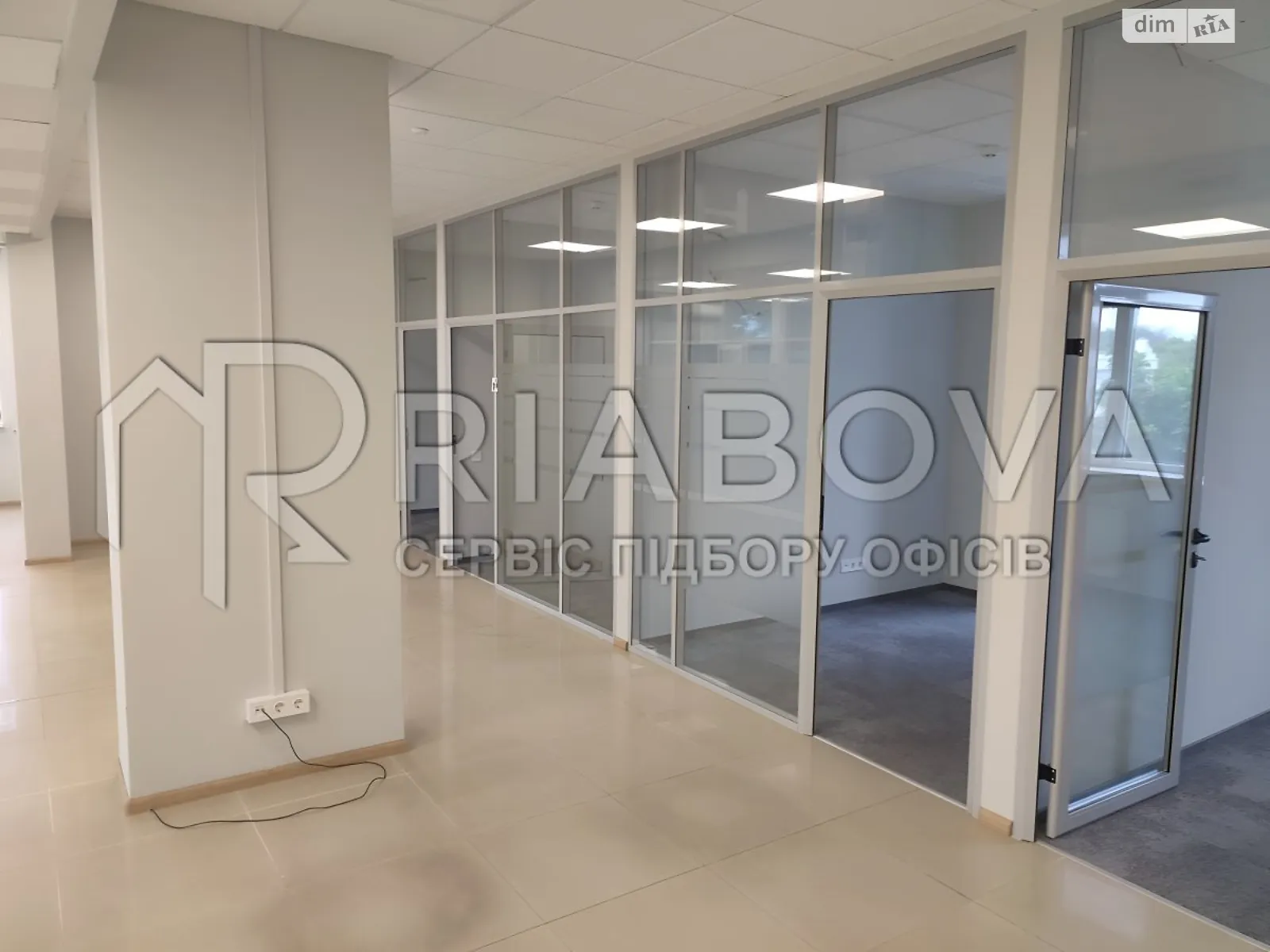 Здається в оренду офіс 179.9 кв. м в бізнес-центрі, цена: 87251 грн - фото 1