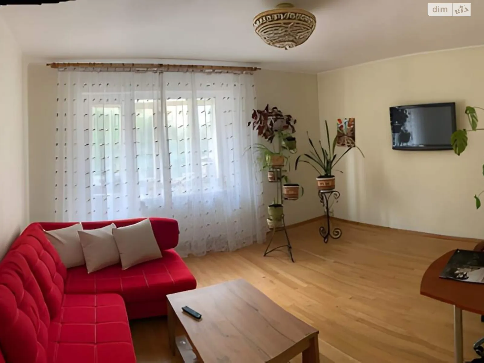 Продается 3-комнатная квартира 121 кв. м в Львове, ул. Римлянина - фото 1