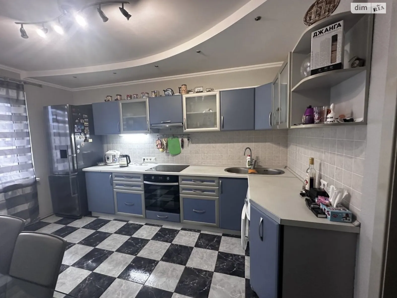 Продается 2-комнатная квартира 65 кв. м в Киеве, ул. Урловская, 9 - фото 1