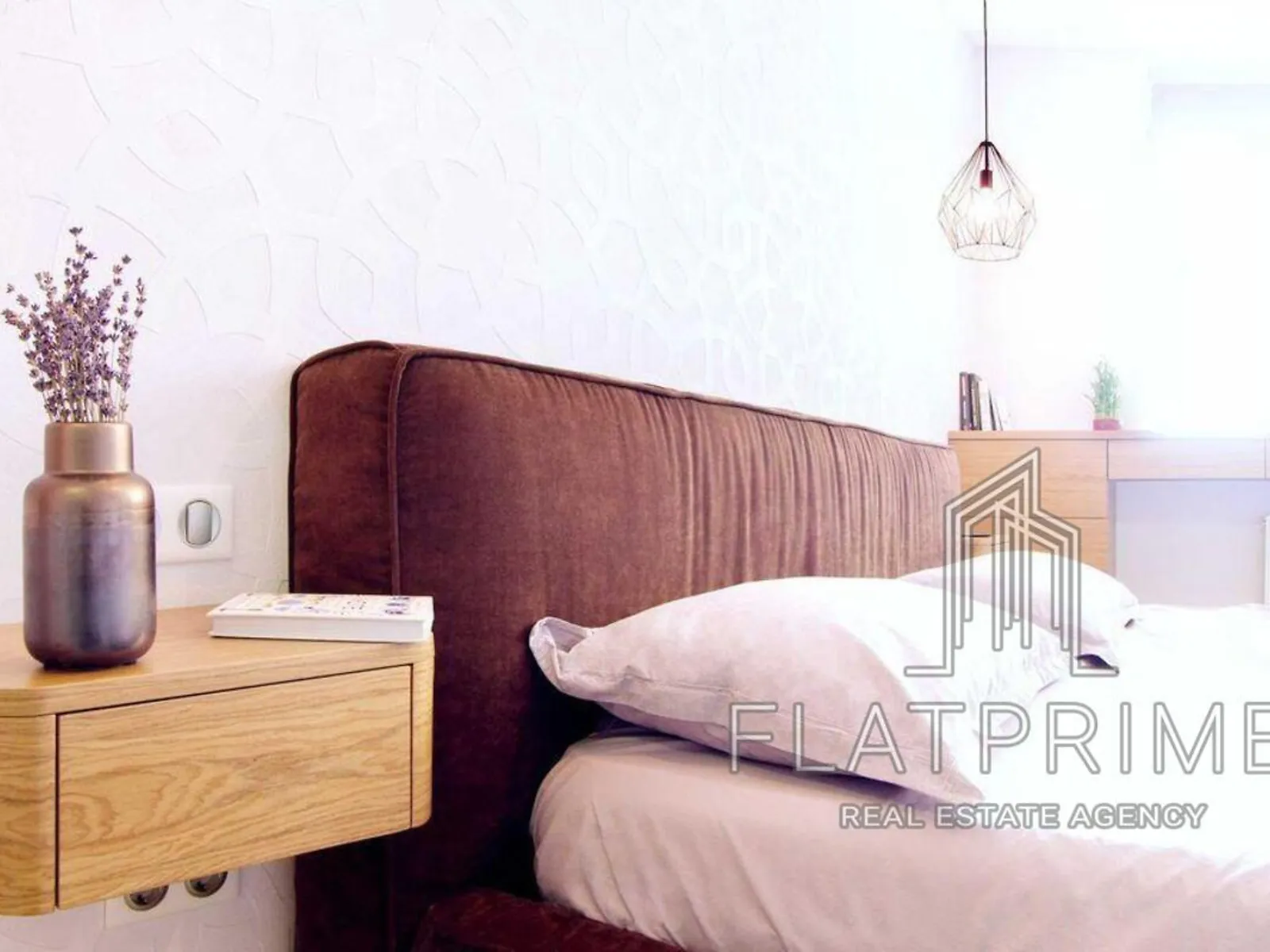 Продается 1-комнатная квартира 43.3 кв. м в Киеве, ул. Михаила Максимовича, 3Г - фото 1