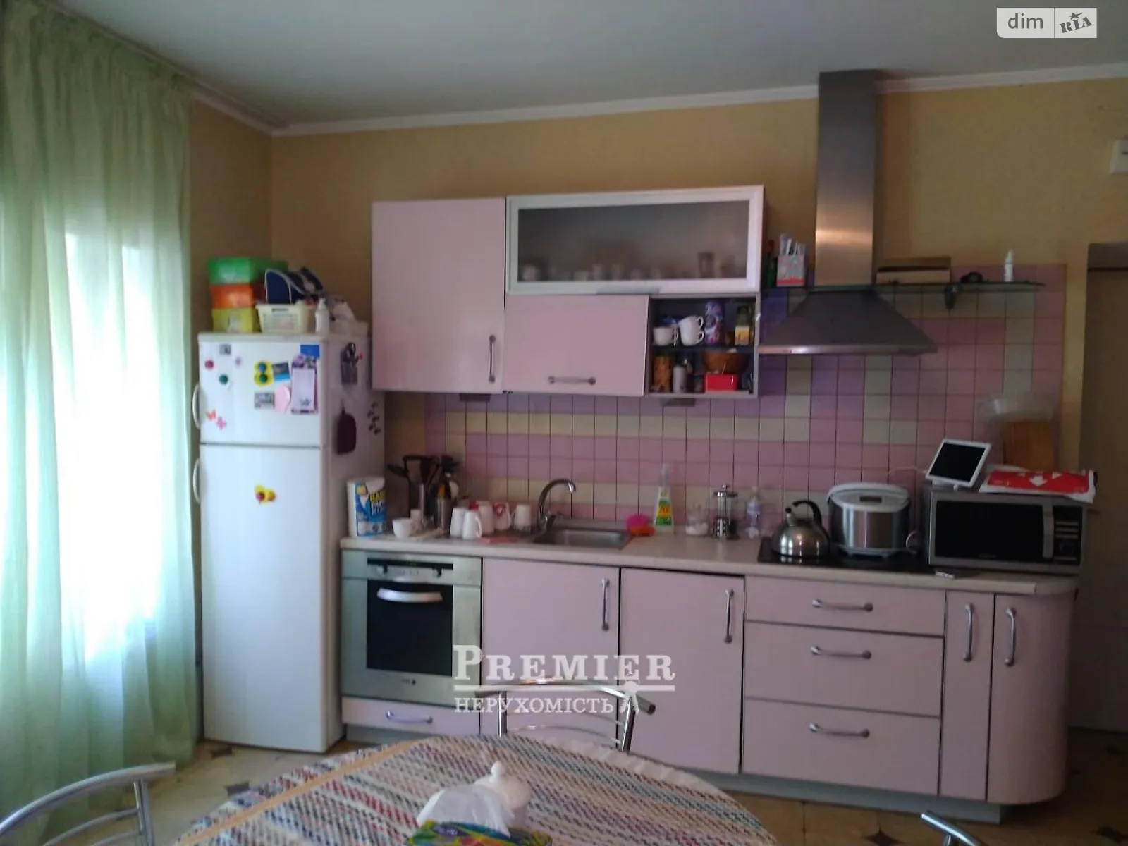 Продается 2-комнатная квартира 96 кв. м в Одессе, ул. Леонтовича - фото 1