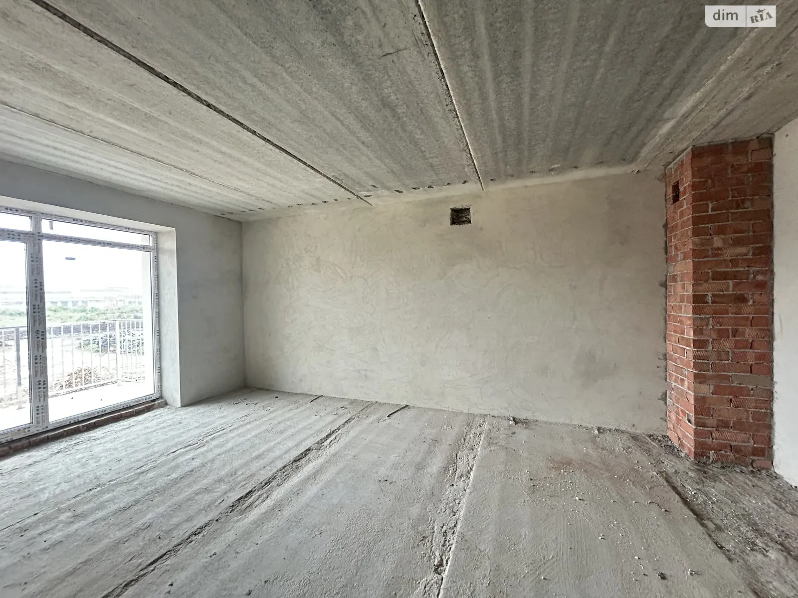 Продается 3-комнатная квартира 84 кв. м в Ивано-Франковске, ул. Леси Украинки, 4 корпус 4 - фото 1