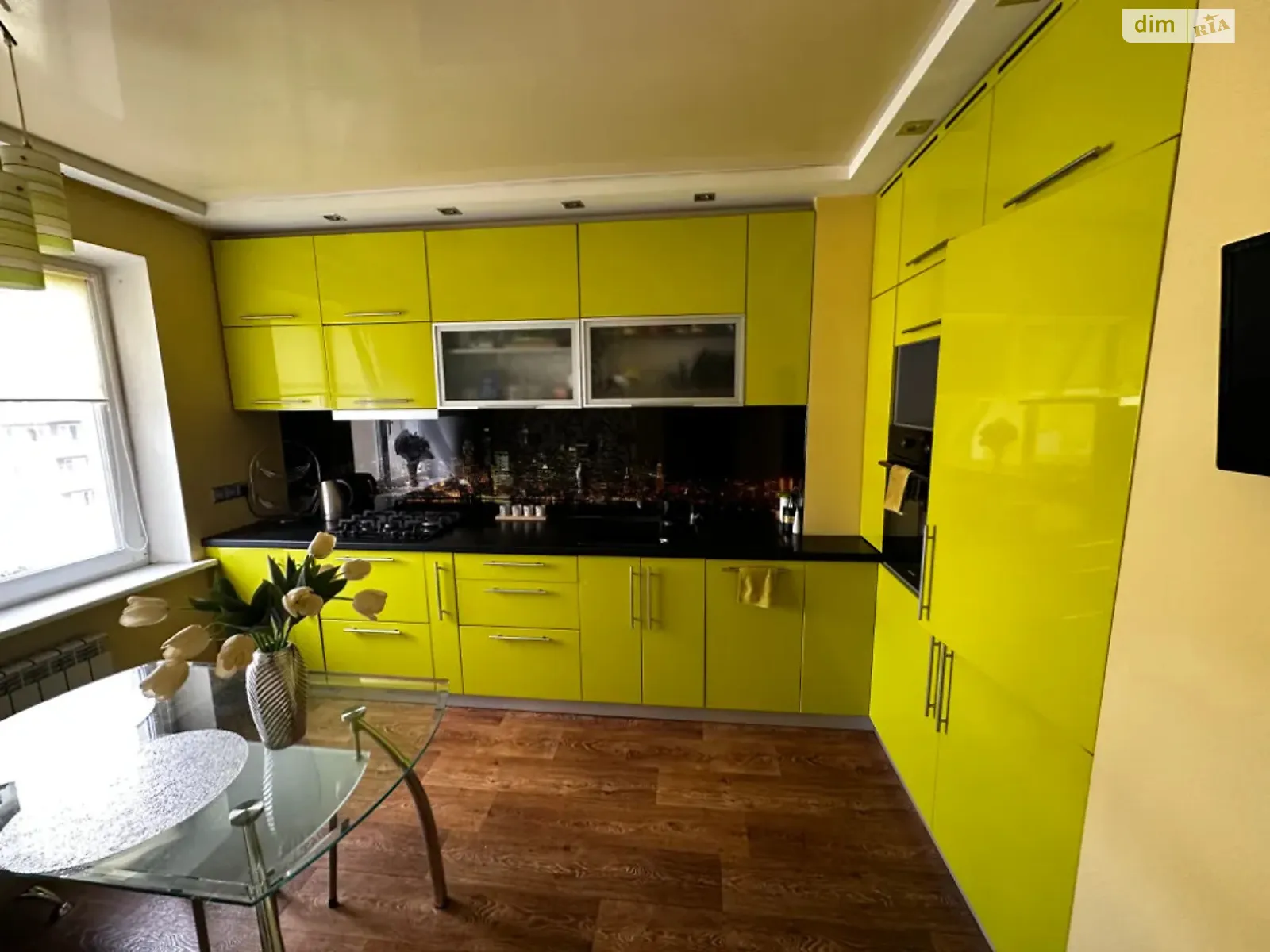 Продается 3-комнатная квартира 67 кв. м в Днепре, просп. Героев, 27 - фото 1