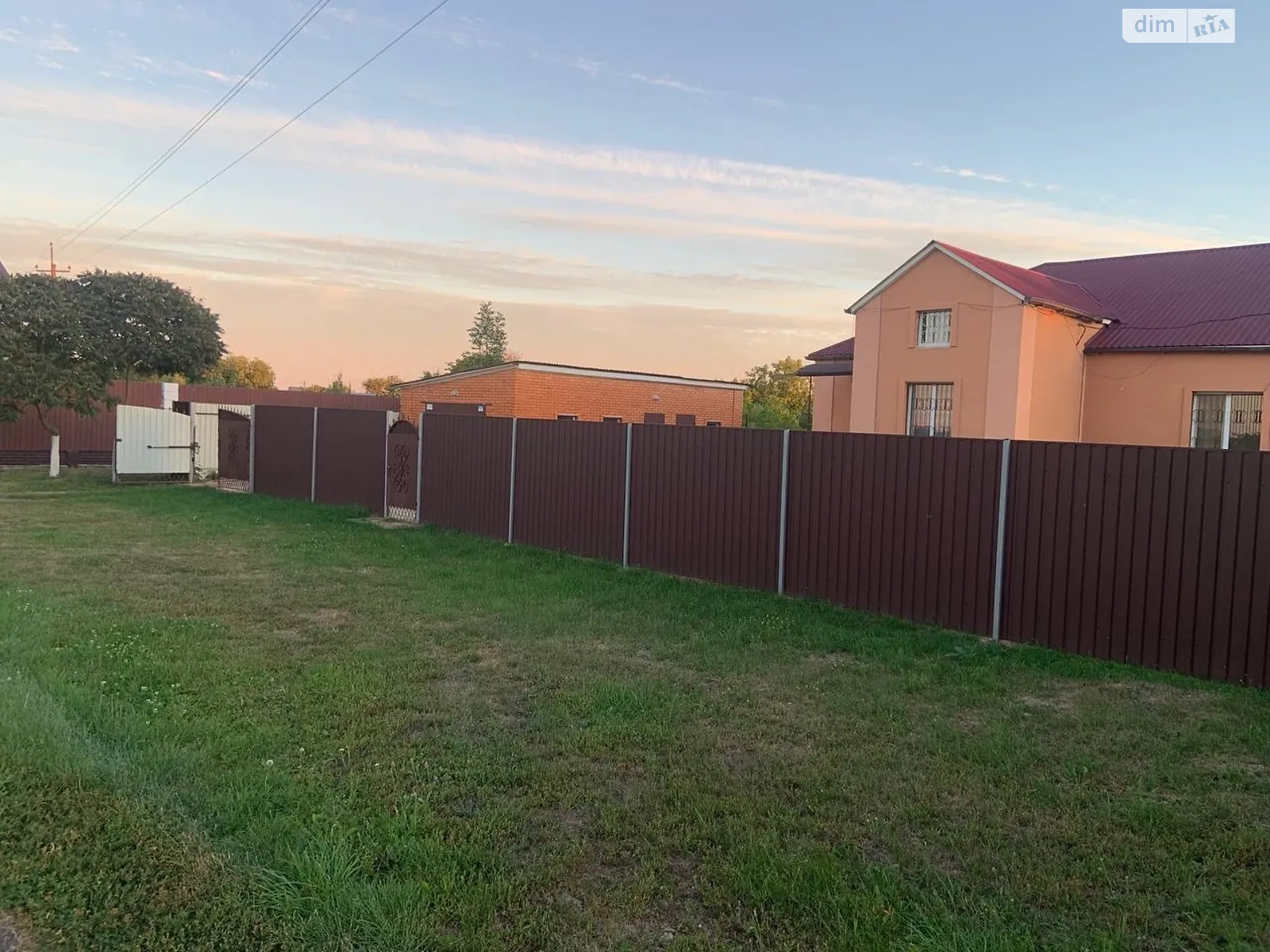 Продається одноповерховий будинок 130 кв. м з подвалом, цена: 130000 $ - фото 1