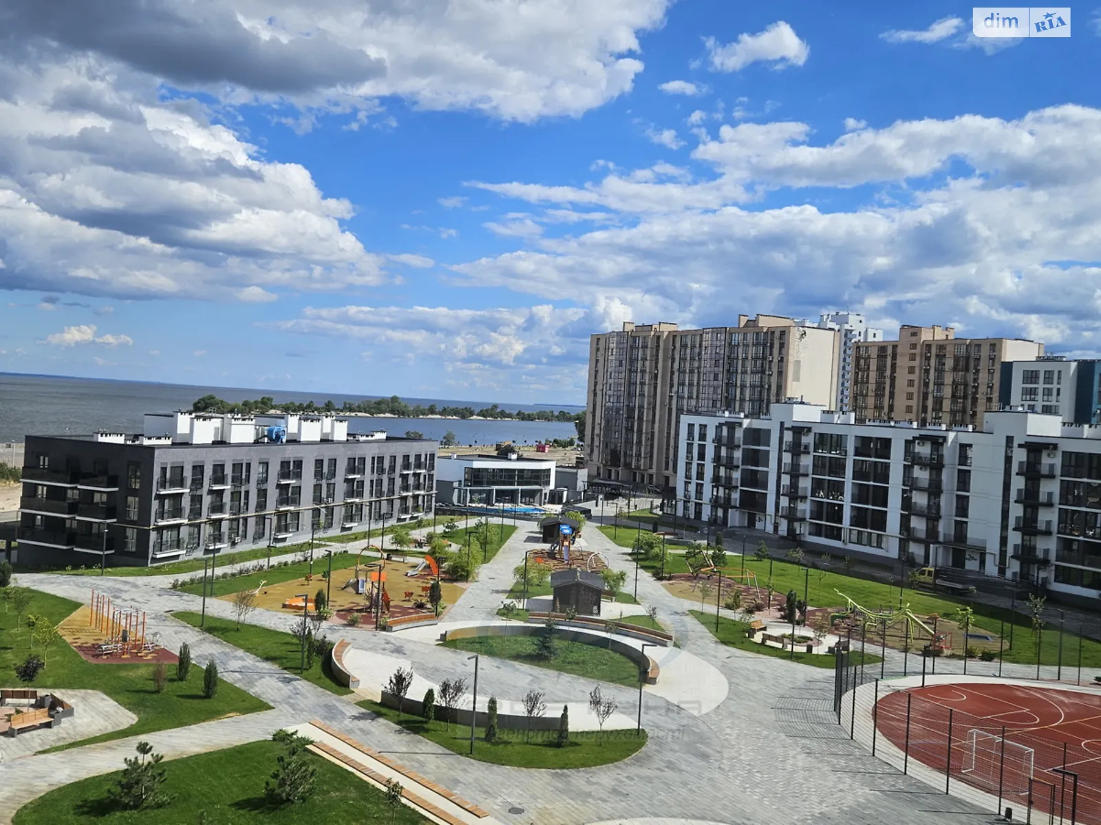 Продается 1-комнатная квартира 46 кв. м в Черкассах, ул. Казацкая, 19 - фото 1